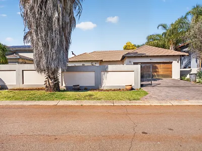 3 Bedroom House For Sale in Pretoria - EP8m.webp