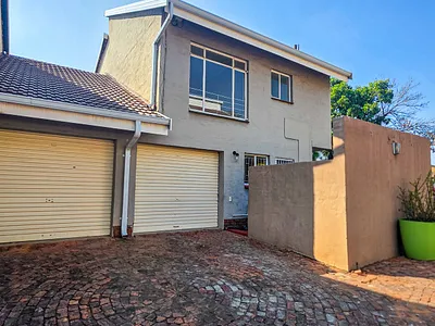 3 Bedroom Apartment For Sale in Pretoria - GeDM.webp
