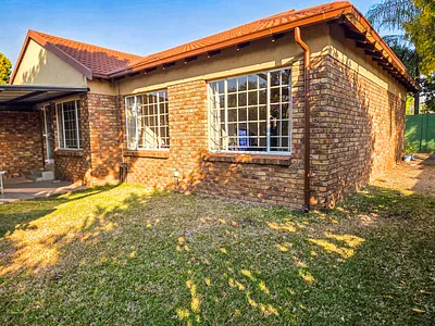 3 Bedroom Townhouse For Sale in Pretoria - GXCX.webp