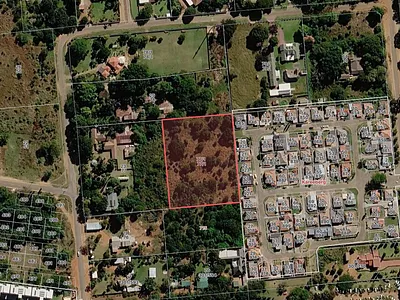 Vacant Land For Sale in Akasia - img