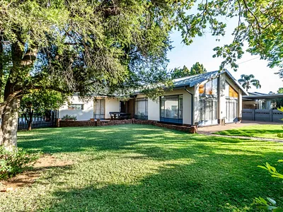 3 Bedroom House For Sale in Pretoria - dush.webp