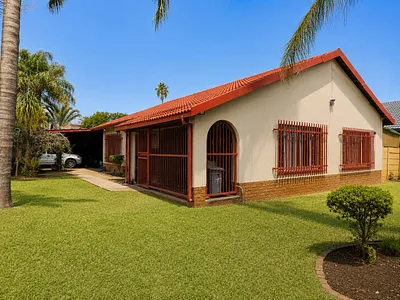3 Bedroom House For Sale in Pretoria - 2zSg.webp