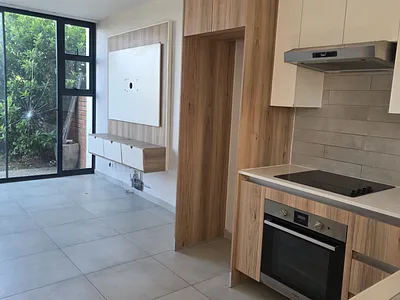 1 Bedroom Apartment For Sale in Pretoria - 8faU.webp