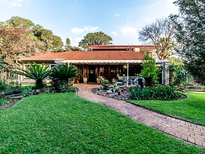 4 Bedroom House For Sale in Pretoria - rt8p.webp