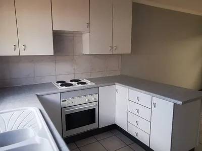 1 Bedroom Apartment To Rent in Pretoria - ozSf.webp