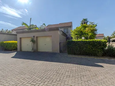 3 Bedroom Apartment For Sale in Pretoria - s2qZ.webp