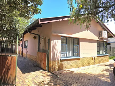 3 Bedroom House For Sale in Pretoria - img