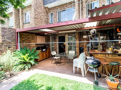 3 Bedroom Apartment For Sale in Pretoria - TjVG.webp