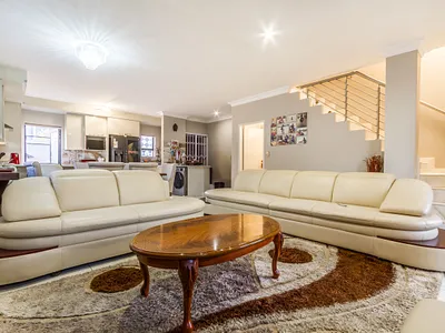 3 Bedroom Townhouse For Sale in Pretoria - sGSY.webp