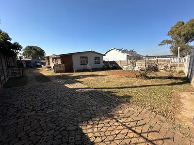 2 Bedroom House For Sale in Pretoria - T4Bh.webp