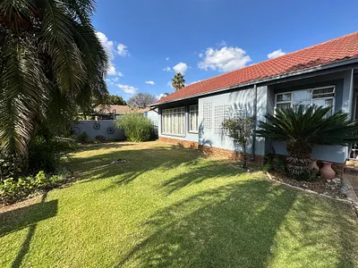 3 Bedroom House For Sale in Pretoria - v6CQ.webp