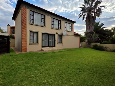 3 Bedroom House For Sale in Pretoria - hdcB.webp