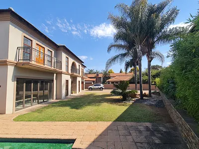 5 Bedroom House For Sale in Pretoria - img