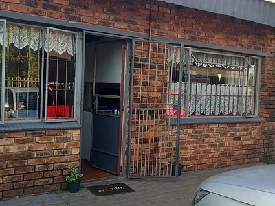 1 Bedroom Apartment To Rent in Pretoria - img