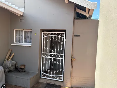 1 Bedroom Apartment To Rent in Pretoria - img