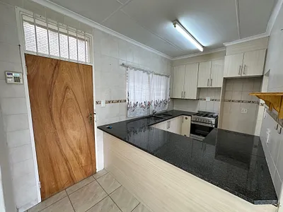 1 Bedroom Apartment For Sale in Pretoria - img