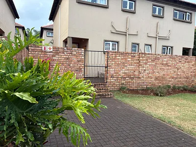 2 Bedroom Apartment To Rent in Pretoria - img