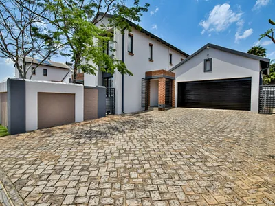 3 Bedroom House For Sale in Pretoria - UCpK.webp