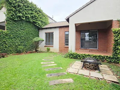 2 Bedroom Apartment To Rent in Pretoria - img