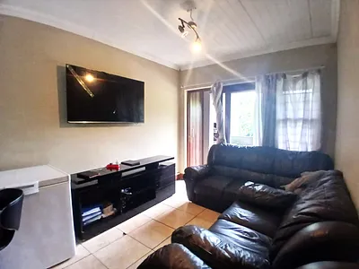 2 Bedroom Apartment To Rent in Pretoria - img