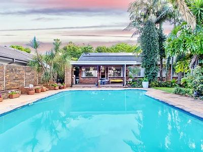 4 Bedroom House For Sale in Pretoria - img