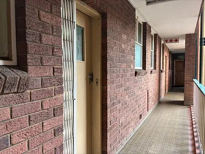 1.5 Bedroom Apartment To Rent in Pretoria - img