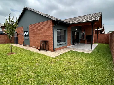 3 Bedroom Townhouse For Sale in Pretoria - 3xdh.webp