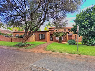 3 Bedroom House For Sale in Pretoria - Cv6z.webp