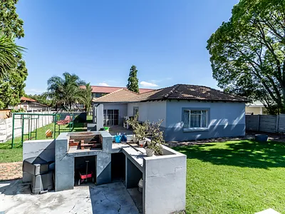 3 Bedroom House For Sale in Pretoria - yXT2.webp