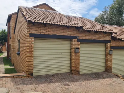 2 Bedroom Townhouse For Sale in Pretoria - wnsm.webp