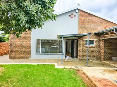 2 Bedroom Townhouse To Rent in Pretoria - img