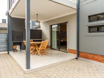 3 Bedroom Townhouse For Sale in Pretoria - gGkf.webp