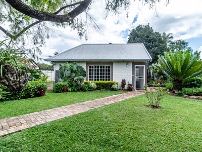 2 Bedroom House For Sale in Pretoria - bX72.webp