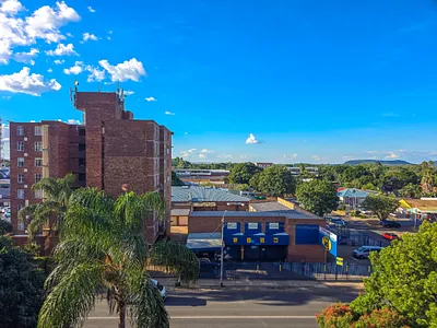 2 Bedroom Apartment To Rent in Pretoria - PseP.webp