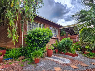 3 Bedroom Townhouse For Sale in Pretoria - tMDW.webp