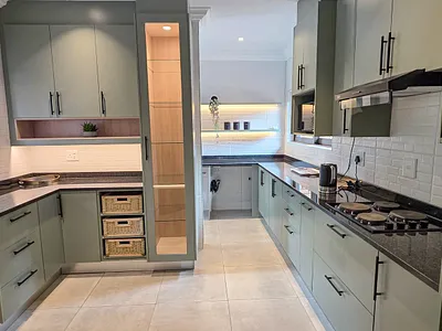 4 Bedroom House For Sale in Pretoria - D7UW.webp