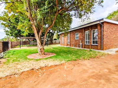 3 Bedroom House For Sale in Pretoria - vSph.webp