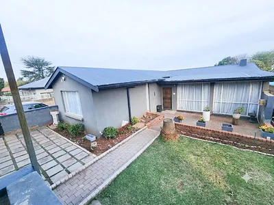 3 Bedroom House For Sale in Pretoria - RSa0.webp