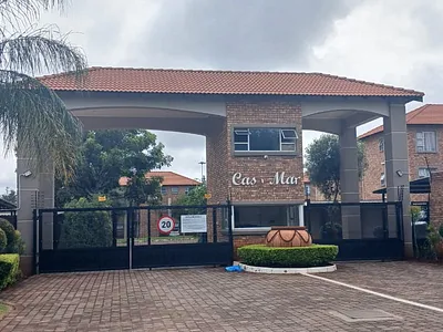 2 Bedroom Apartment For Sale in Pretoria - fx4k.webp