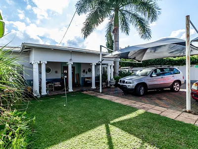 3 Bedroom Townhouse For Sale in Pretoria - LGZO.webp