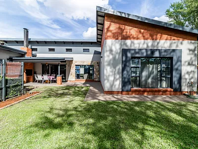 2 Bedroom Townhouse To Rent in Pretoria - 7v3s.webp