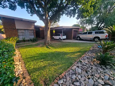 3 Bedroom House To Rent in Pretoria - 37Io.webp