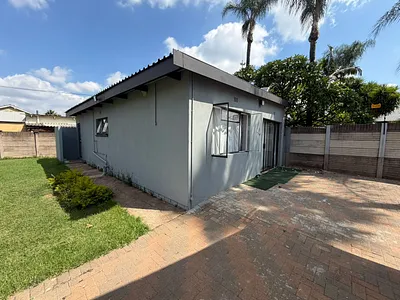 1 Bedroom Apartment To Rent in Pretoria - img