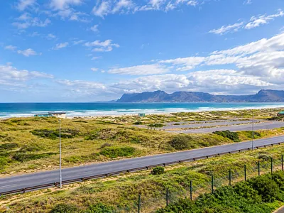 1 Bedroom Apartment To Rent in Cape Town - 5gQD.webp