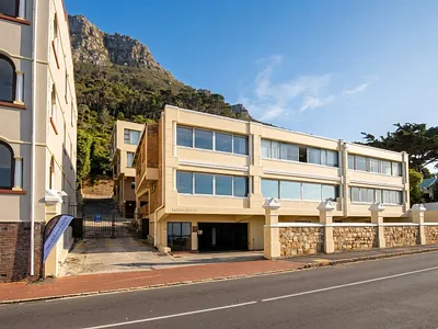 3 Bedroom Apartment For Sale in Cape Town - NgWH.webp