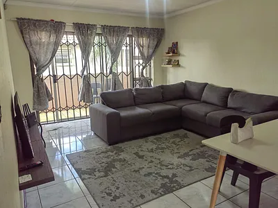 2 Bedroom Apartment To Rent in Midrand - aqLj.webp