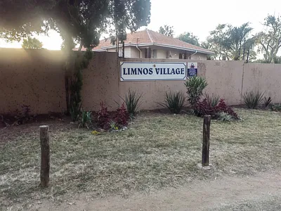 2 Bedroom Townhouse For Sale in Midrand - img