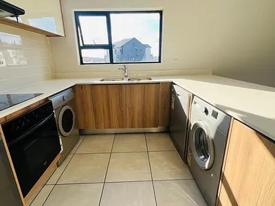 2 Bedroom Apartment To Rent in Pretoria - cvB5.webp