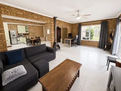 1 Bedroom Apartment To Rent in Midrand - 7Li2.webp
