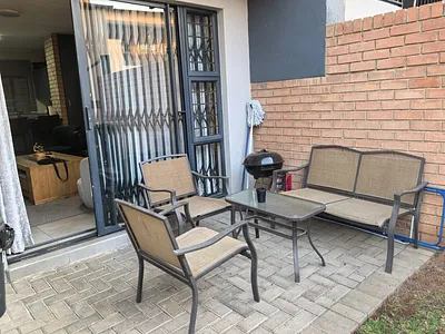 2 Bedroom Apartment To Rent in Midrand - 8DmZ.webp
